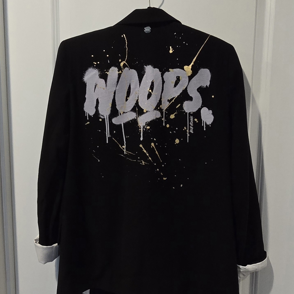 New BSB Paint Splatee lack Blazer From Greece. RARE